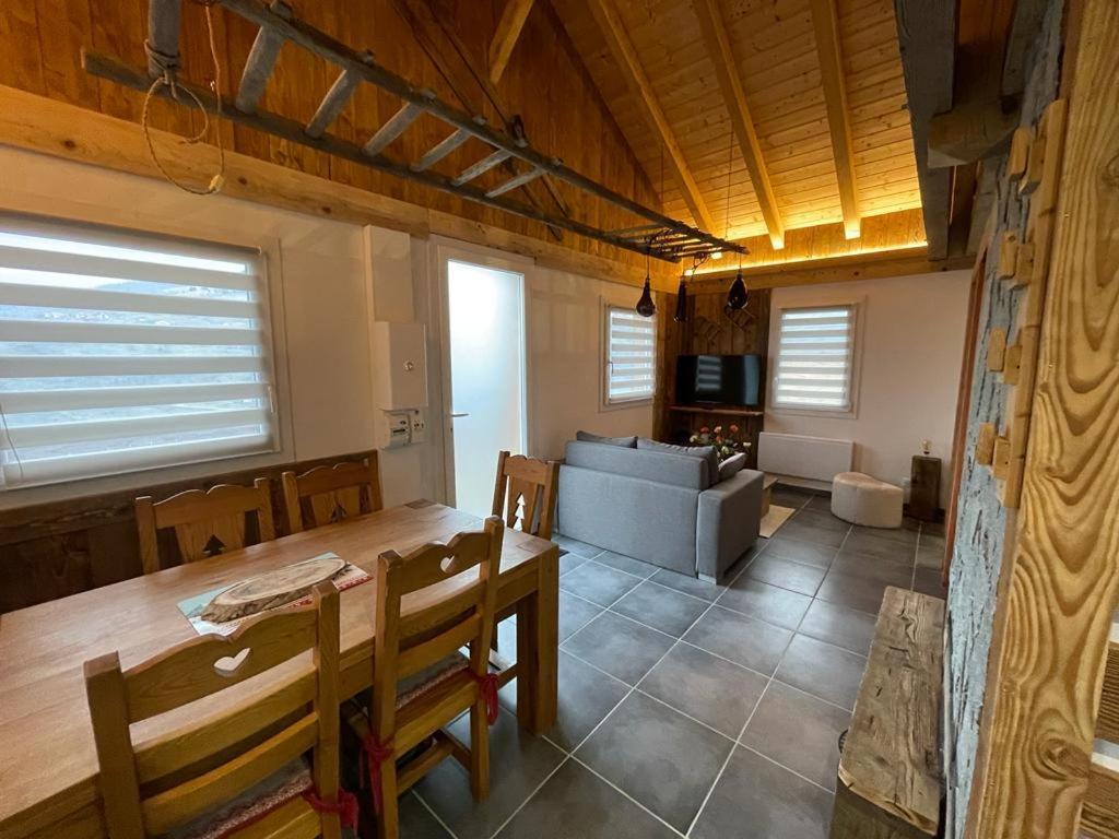 La Cabane De Dany Ла-Бресс Экстерьер фото